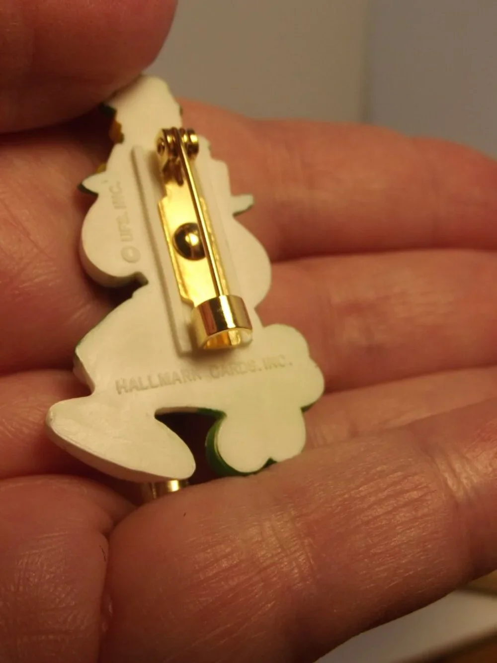 Vintage SNOOPY Woodstock Hallmark Brooch / Pin - St. Patrick's Day Irish Snoopy